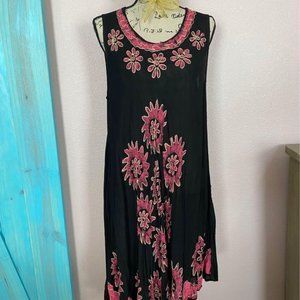 NWT Indian Bazaar Black/Red Indian Dress -OS